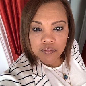 Meet your Posher, Freda